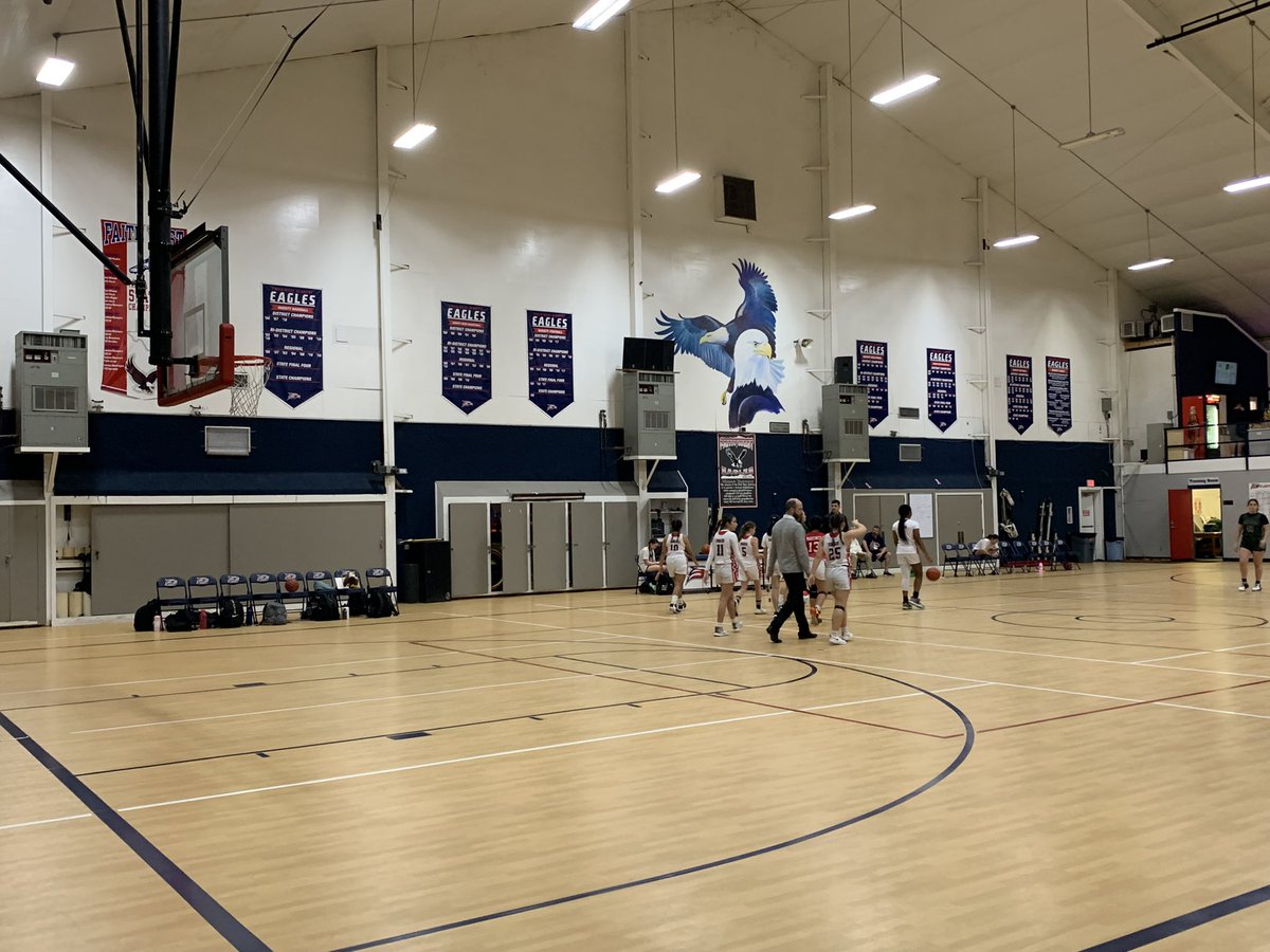 LSCSN's tweet photo. Getting out on a Monday evening to see Salt and Light Homeschool travel to Katy Faith Academy for girls and boys basketball games.  @FaithWestSchool https://t.co/3NS4seg7Nr