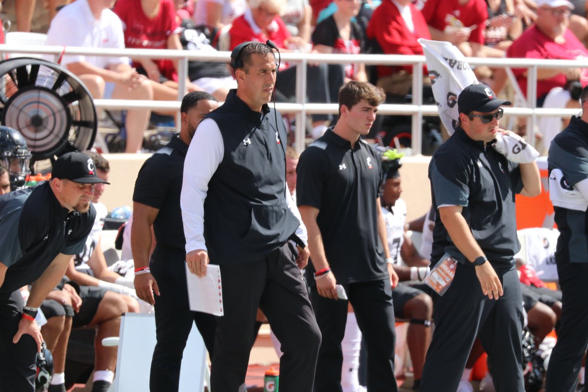 The_Workout's tweet photo. On to Wisconsin....
@BCstrength Brady Collins heads north with last year's National Coach of the Year Luke Fickell, after a great run in Cincinnati with the Bearcats 
On Wisconsin! 
#OnWisconsin @BadgerFootball #strengthandconditioning #StrengthTraining #strengthperformance https://t.co/hJU4MOfmVm