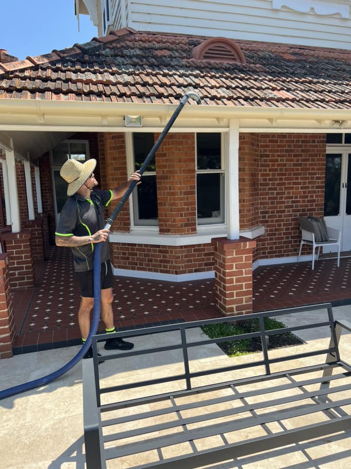 Aust Industrial Vac tweet media