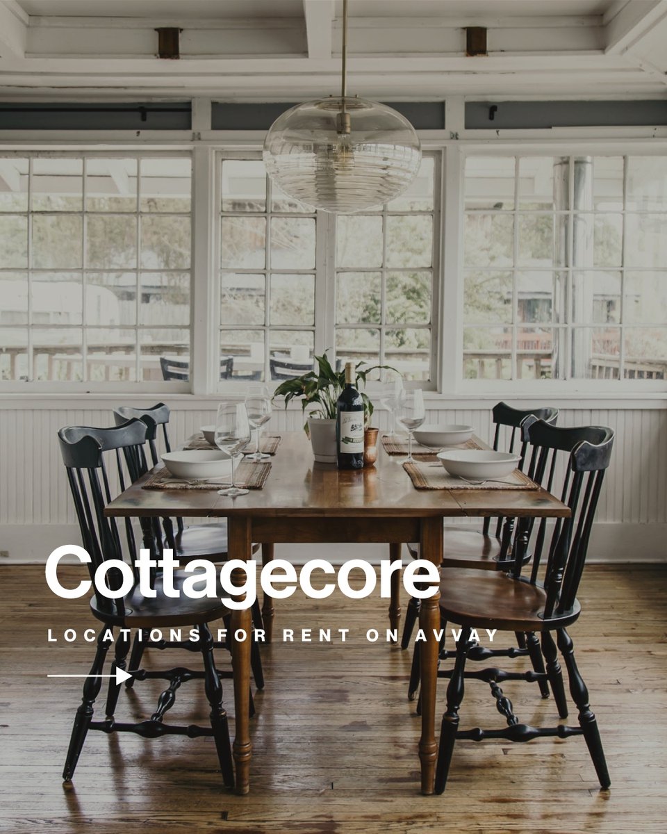 avvayhq's tweet photo. These vibey cabins make perfect film and photo locations!

Don't see a space in your city? Email us. We'll find you one.

#cottagecorephotoshoot #locationscouting #avvayonlocation #filmlocations #photolocation #productionlocation https://t.co/yd3dvvtTa0