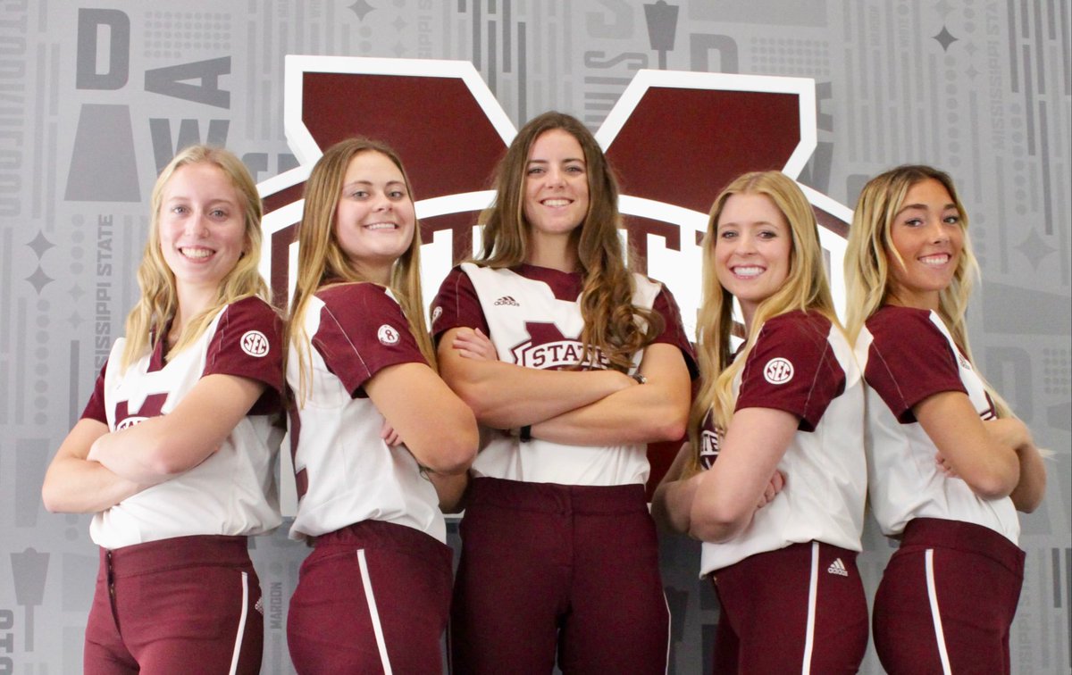 EXTRA INNING SOFTBALL tweet media