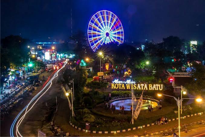 Kota Batu kota yang indah bersih sejuk.Tempatnya kota wisata di Jawa Timur.

#BatuKotaWisata
TPPJatim
#TPPTrenggalek
<a href="/jokowi/">Joko Widodo</a>
<a href="/halimiskandarnu/">ABDUL HALIM ISKANDAR</a>
<a href="/imansyukri/">Iman Sukri</a>
<a href="/malik_haramain/">malikharamain</a>
<a href="/kpw4jatim/">Desa Hebat</a>
<a href="/p3md_trenggalek/">p3md_kab_trenggalek</a>
<a href="/Ari_Asharie/">ArieAshari</a>
<a href="/Mift4hulMunir/">Miftahul Munir</a>
<a href="/shofamubarok1/">shofa mubarok</a>
<a href="/MuhamadIswahyu8/">Muhamad Iswahyudy</a>