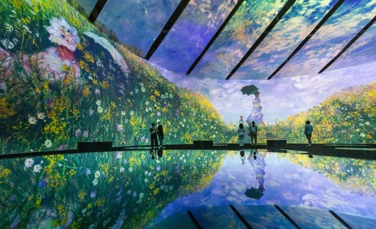 softdeIicacy's tweet image. date idea; me and you in a immersive monet exhibition.