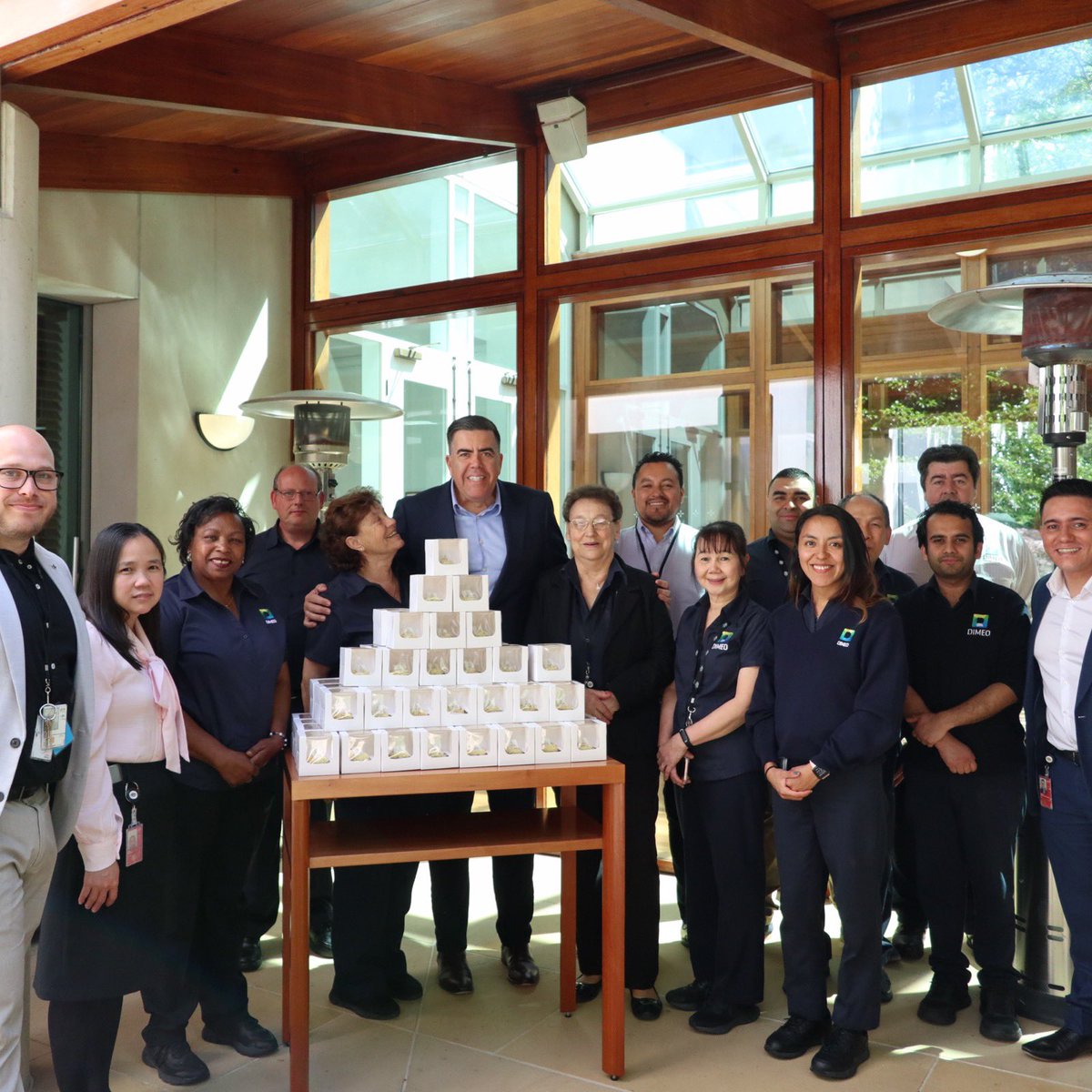 MiltonDickMP's tweet photo. It was an absolute pleasure to have the Parliament House cleaners in the office today for a morning tea. https://t.co/BCFMLTdqti