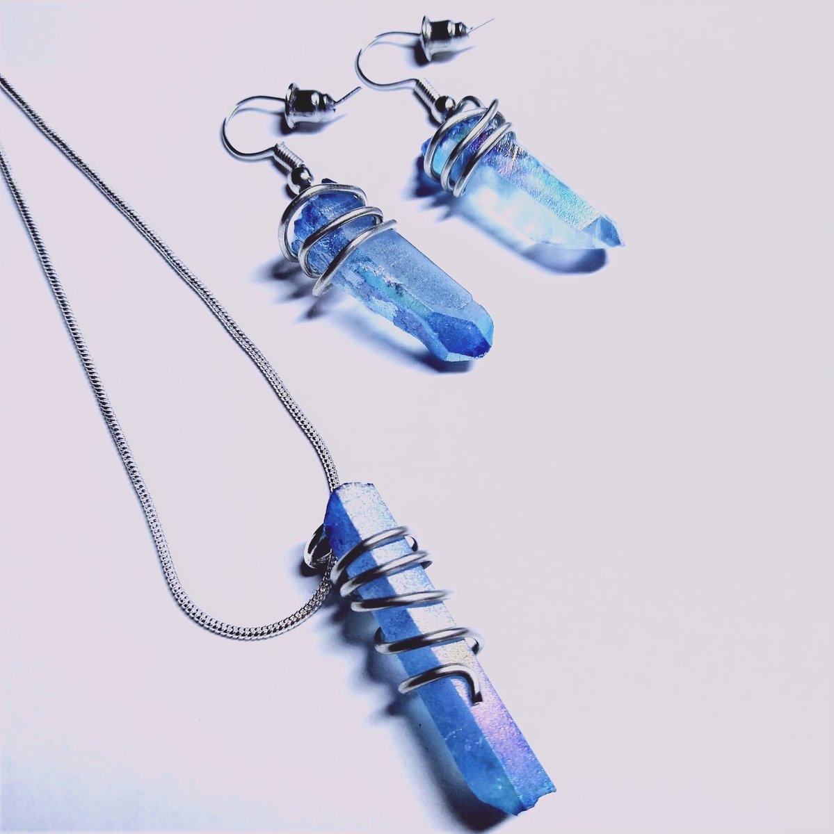 posypetals's tweet photo. blue aura quartz handmade jewelry needing homes!
10% off with code BLACKFRIDAY 🤍 link below 🤍 https://t.co/VHiJLLAFdH