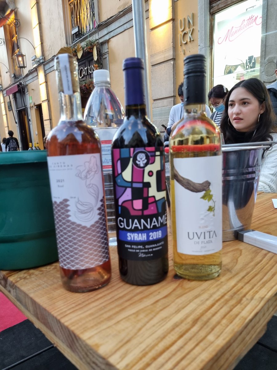 👌🏼El fin de semana pasado durante <a href="/CatandoMexico/">Catando México</a> en Guanajuato, ofrecí un taller disruptivo: Armonización de vino con insectos, y el corazón aventurero y mente abierta de muchos trotacavas lo hizo algo inolvidable. Gracias por la invitación 🍷🇲🇽🙏🏼 #Winelover #TomaVinoMexicano