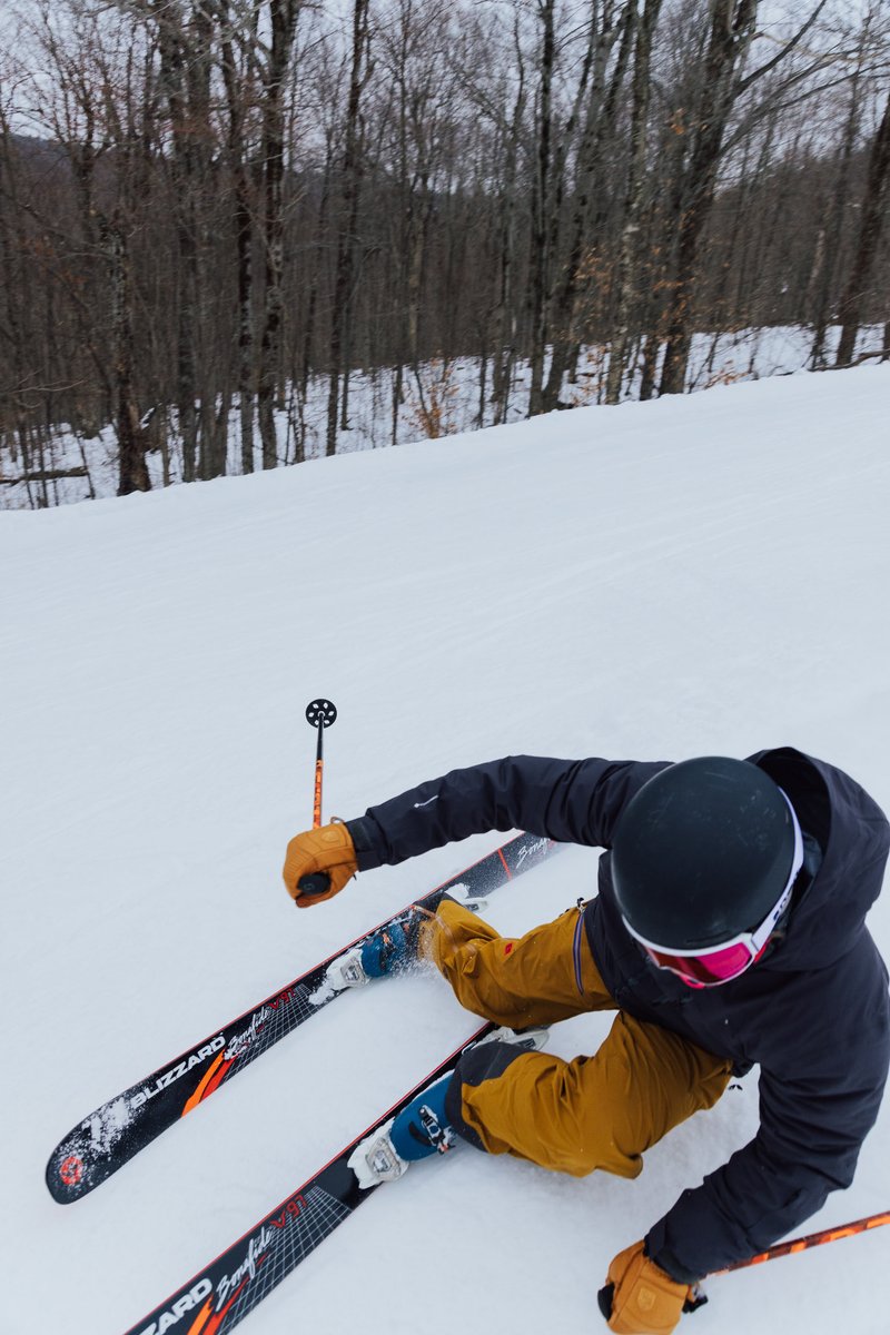 Buzzing ⁦<a href="/mattberky/">Matt Berkowitz</a>⁩