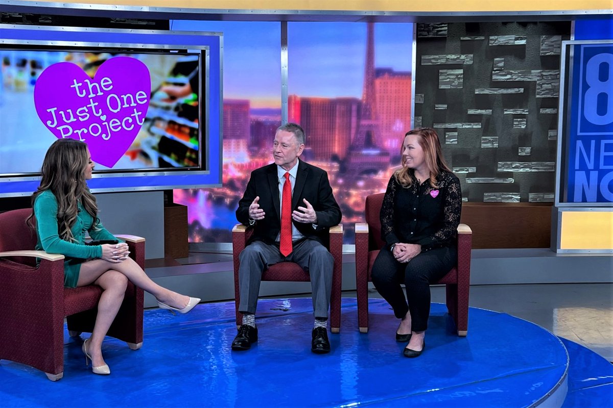 tcordervegas's tweet photo. For #NationalGivingDay on @LasVegasNOW we featured #TheJustOneProject, Nevada's largest volunteer charity. #FindlayCares @thejust1project https://t.co/mNUAcuSGsH