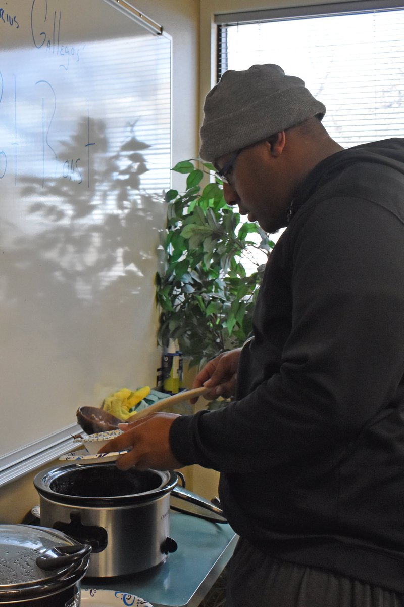 adamsstate's tweet photo. STEM students enjoyed "Leftovers for Good Luck" and the menu featured turkey salad bites, rolls, pot roast, beans and handmade tortillas. BTW: STEM = Science, Technology, Engineering and Mathematics. #ThisisAdamsState #AdamsStateSTEM https://t.co/0eaKonXHt0 https://t.co/96adKFFHBh