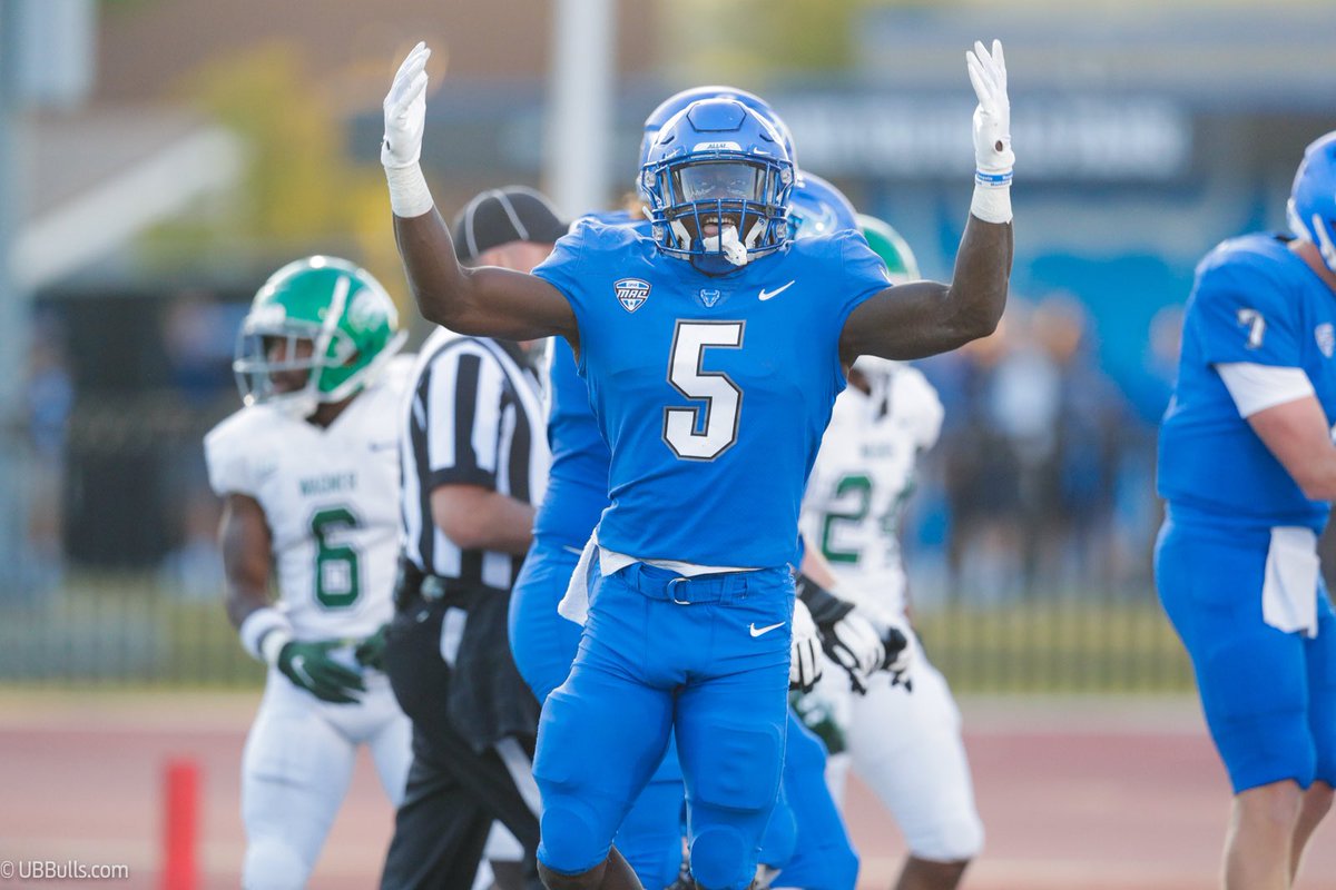 TGFE🙏🏼❗️
UNIV. at BUFFALO OFFERED!@coach_ksherman <a href="/JUCOFFrenzy/">JUCO Football Frenzy</a> <a href="/JuCoFootballACE/">JuCo Football Forer</a>