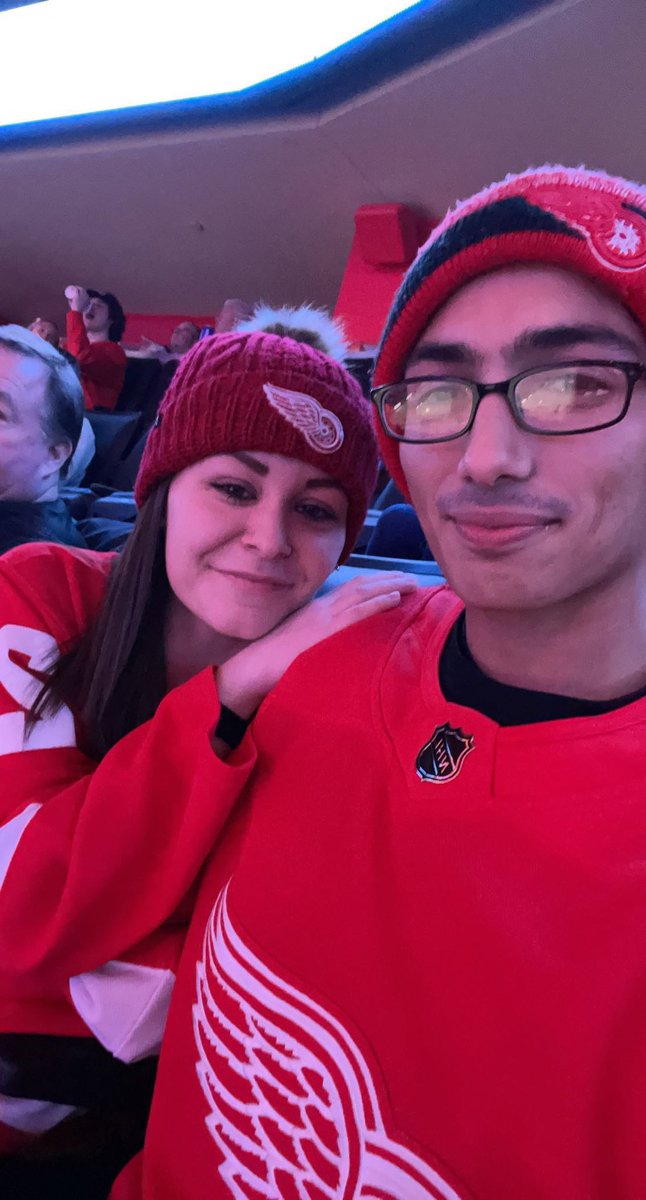_uhmaddy_'s tweet photo. #LGRW https://t.co/ZCY7Tn59oI