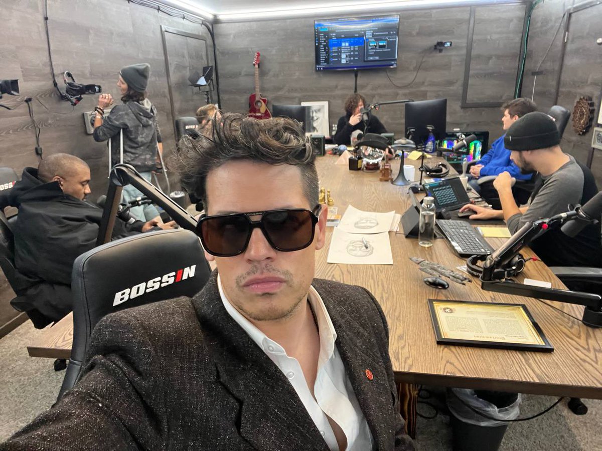 hasanabi tweet media