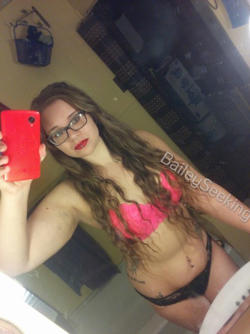 Happy stripper anniversary to me! I miss it so much. https://t.co/bdCKr1PSVU<a href="/tag/mastercardcensors"class="tags"><span>#mastercardcensors</span></a><a href="/tag/acceptancematters"class="tags"><span>#acceptancematters</span></a>