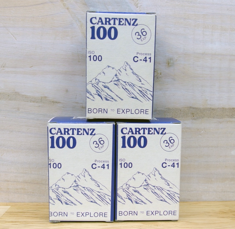 champcamera's tweet photo. CARTENZ 100 by #たまプラーザ 店
インドネシアで #映画用フィルム から作られた #カラーネガフィルム で、レトロな雰囲気な撮影が楽しめます。
#CARTENZ100 #EXPLOREFILM #たまプラ #田園都市線
https://t.co/ohFO4mWjtd https://t.co/vlrysj8oya