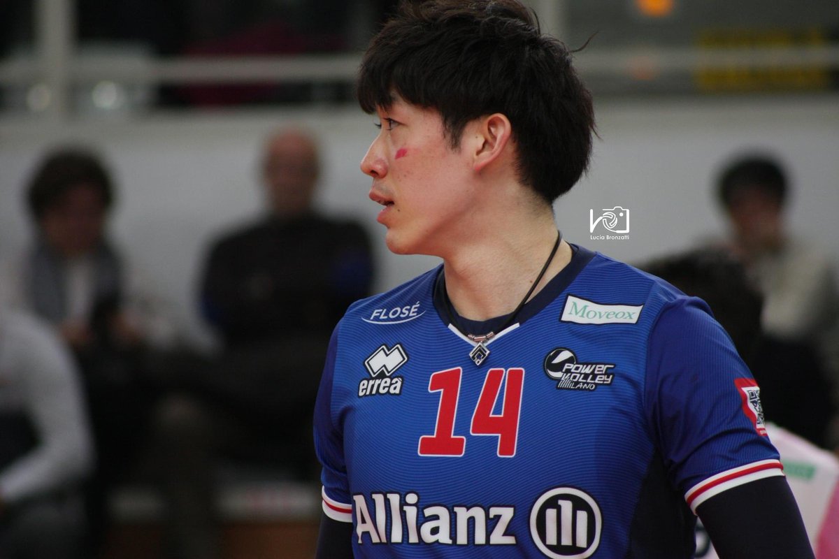 Yukiishikawa1t's tweet photo. YukiRan (and their teams, Powervolley Milano and Pallavolo Padova) joining voices from all over the world to say stop to any form of violence against women 💄

📸 
(石川祐希 Lucia Bronzatti)
(髙橋藍 Viky Sonego) https://t.co/5AUkCHnb10