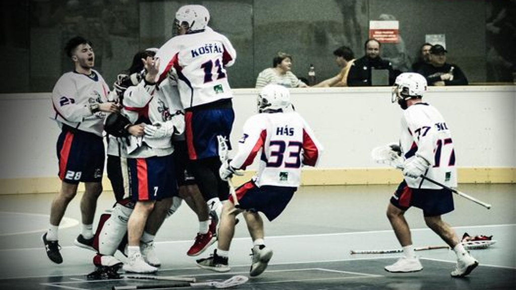 TheLaxNews's tweet photo. Congratulations to the 2022 National Box Lacrosse League champion @LCCRadotin Wolves #NBLL https://t.co/P9TNZgFNkV