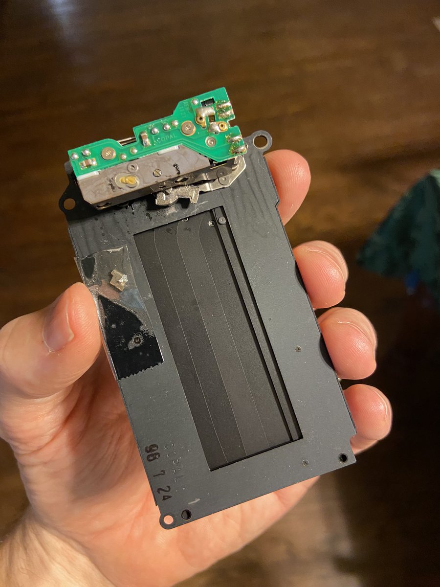 vphill's tweet photo. If anyone is curious, here is what a shutter block for an Xpan looks like.
#xpan #filmphotography #cameraparts https://t.co/N99VXQzxyf