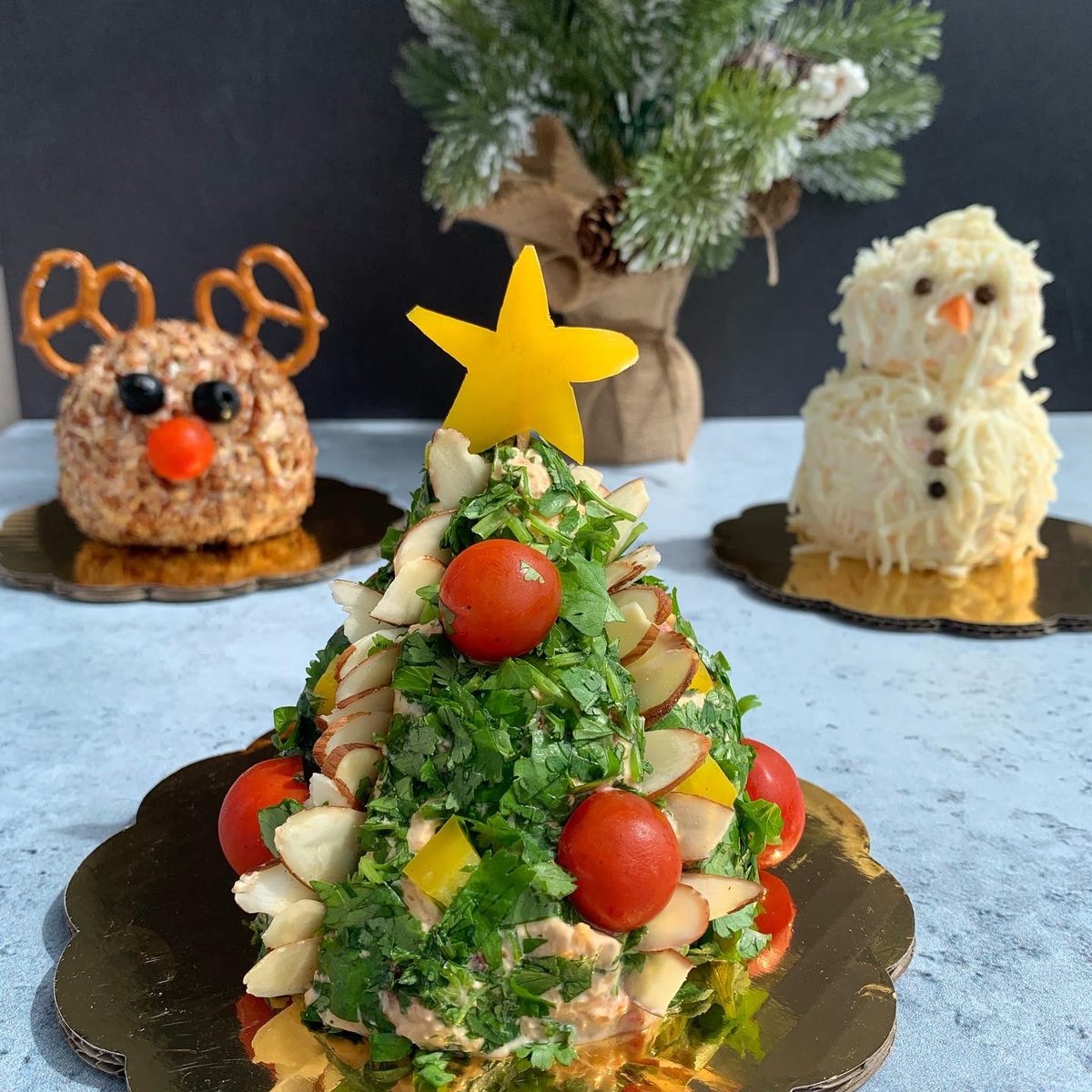 danimazierp's tweet image. Las cheeseballs más cutes ya están disponibles en #YumYum 
#cheeseballs #TisTheSeason #ChristmasSeason