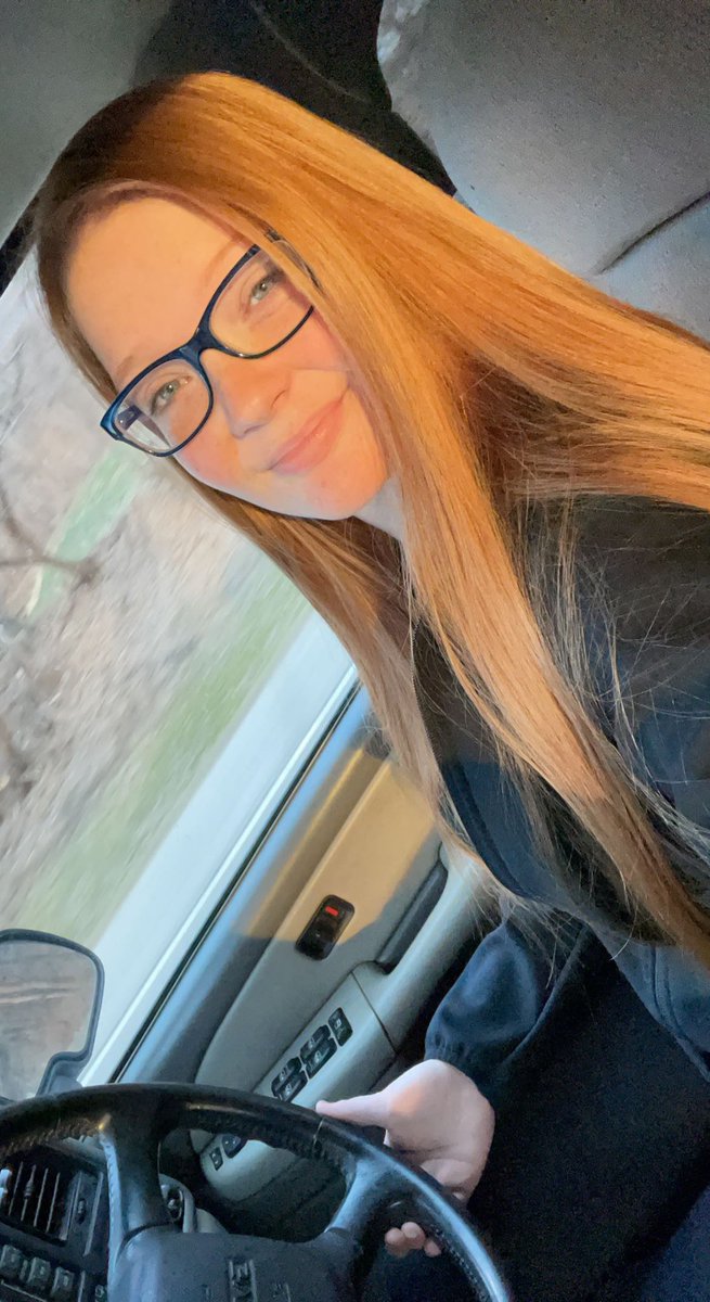 Jewel071902's tweet photo. https://t.co/r62SOn9CNE she’s a 10 but she’s a redhead what is she? 
#onlyfans #onlyfansbabe #redheadshavemorefun #redhead #gingerslut #ginger #redhair #onlyfansginger https://t.co/m0ItTiR6Vi
