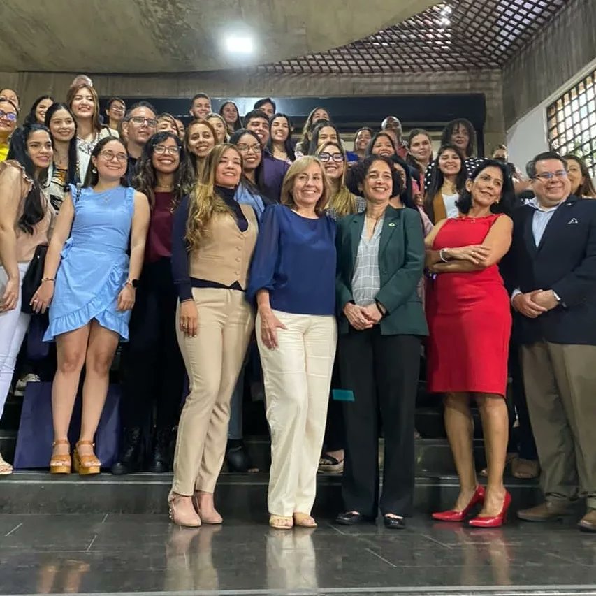 SVPediatría tweet media