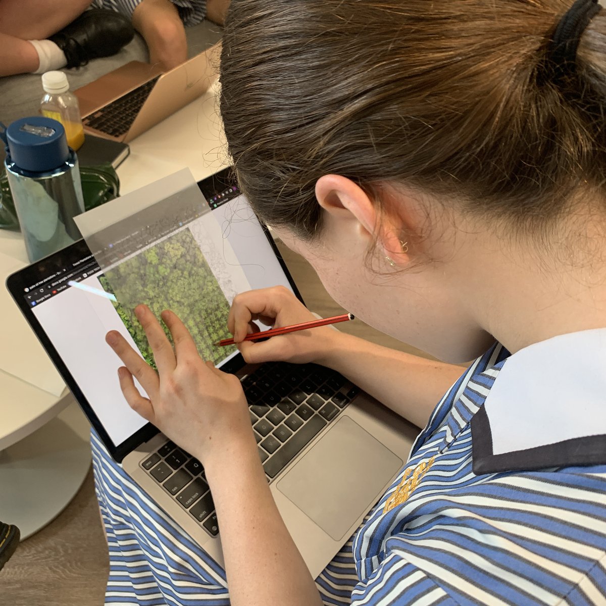 Loreto_LK's tweet photo. 'Learning to love the problem as much as the solution' is the message for our Year 9 students as they deep dive into their interdisciplinary learning project. We welcome special guest lecturers and pre-service Master of Education teachers from University of Notre Dame and UTS. https://t.co/trkY87J7n7