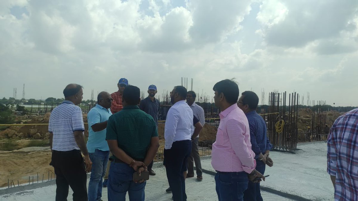 BengaluruNacin's tweet photo. On 26.11.22, Senior Officrs participating in Workshop on Prosecution in Tax Matters visitd  upcming NACIN Palasamudram campus alongwith families as part of familiarisation program. The Officrs witnessed the campus in its embryonic stage with each of its building taking shape(1/2) https://t.co/j2Zhag4gMD