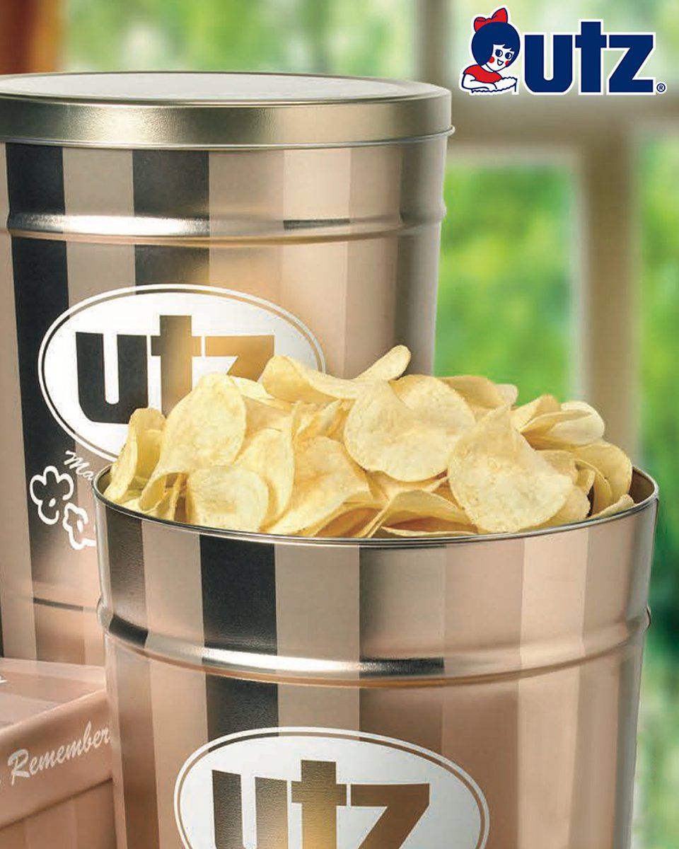 🎁 Holiday Exclusive! 🎁 Get your favorite Utz Original Chips in a classic tin! Today only shop them and our ENTIRE site with FREE SHIPPING on orders over $25! fal.cn/3tZGG