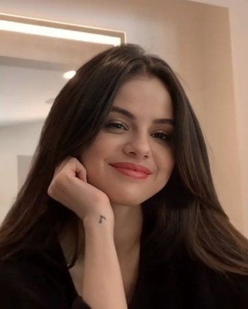 jo on Twitter: "Selena Gomez saved my life"