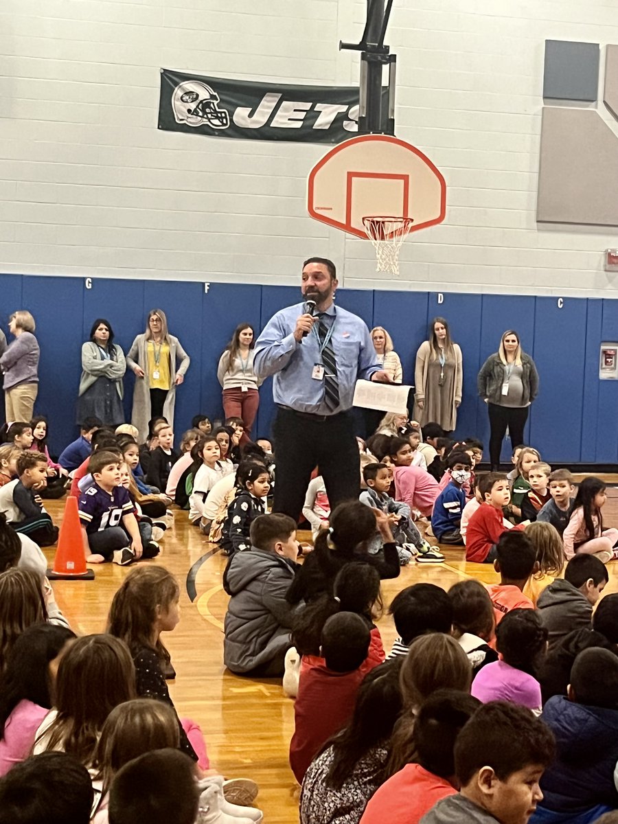 JFKOHARE's tweet photo. There was a palpable excitement in the gym as students and staff joined Mr. Russo at our all school meeting! Students were acknowledged for practicing gratitude and for being kind. #JFKPROUD https://t.co/eH71xmeLwL
