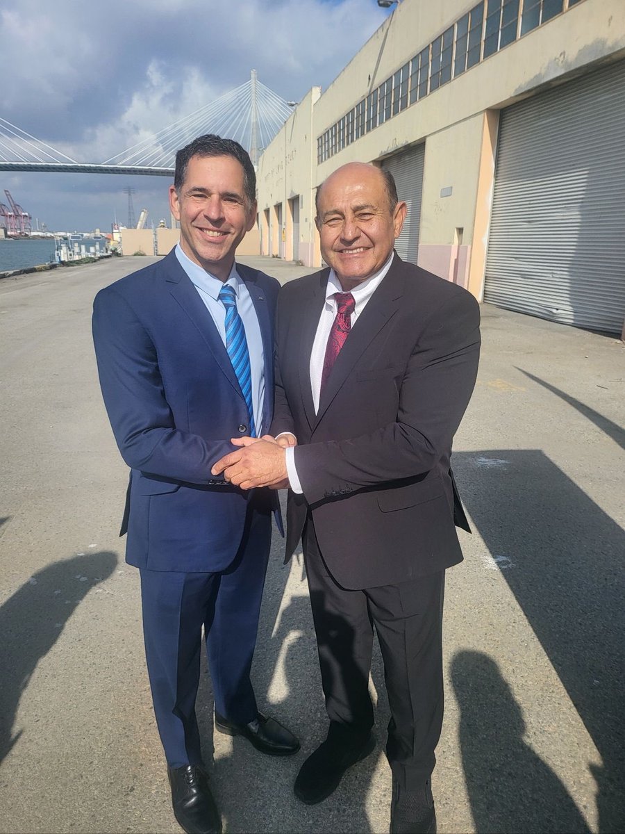 Scott Grayson tweet media