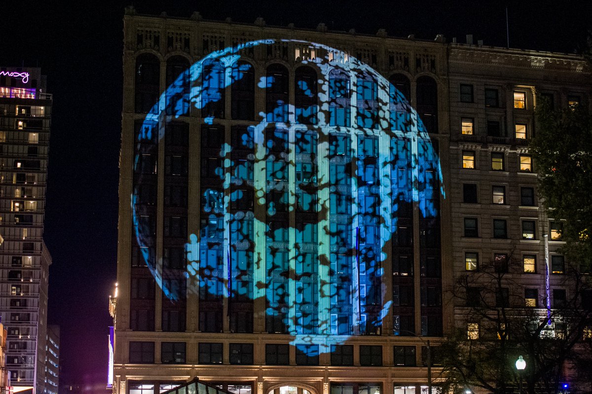 Emerson College (@emersoncollege) on Twitter photo Tonight, <a href="/EmersonCollege/">Emerson College</a> showcased a series of visual media art images illuminating the Little Building to honor the <a href="/EarthshotPrize/">The Earthshot Prize</a>. The Earthshot Prize will be presented in #Boston on Friday. Tonight, <a href="/EmersonCollege/">Emerson College</a> showcased a series of visual media art images illuminating the Little Building to honor the <a href="/EarthshotPrize/">The Earthshot Prize</a>. The Earthshot Prize will be presented in #Boston on Friday.