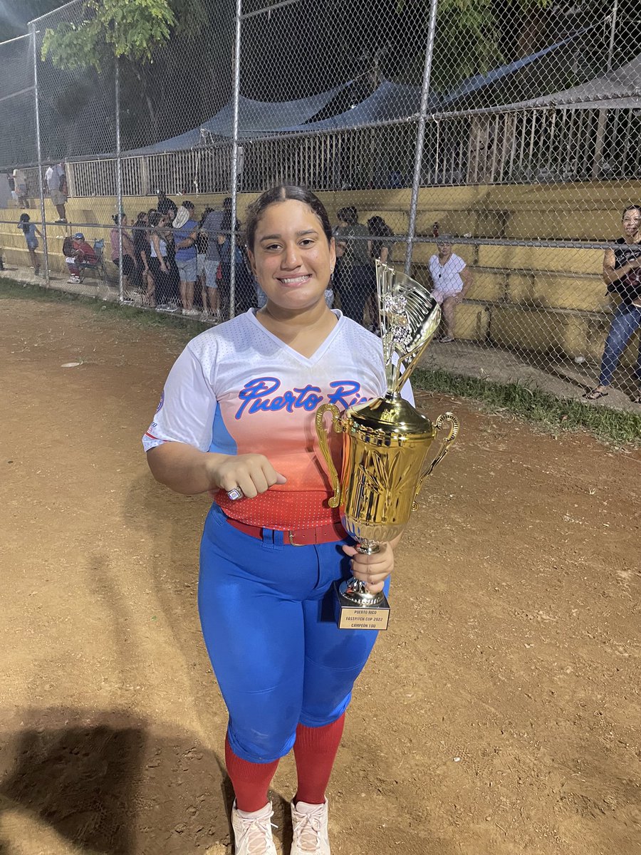 ChristinaO2024's tweet photo. Puerto Rico Fastoitch cup 2022🇵🇷❤️ https://t.co/5bP6OzIvuL
