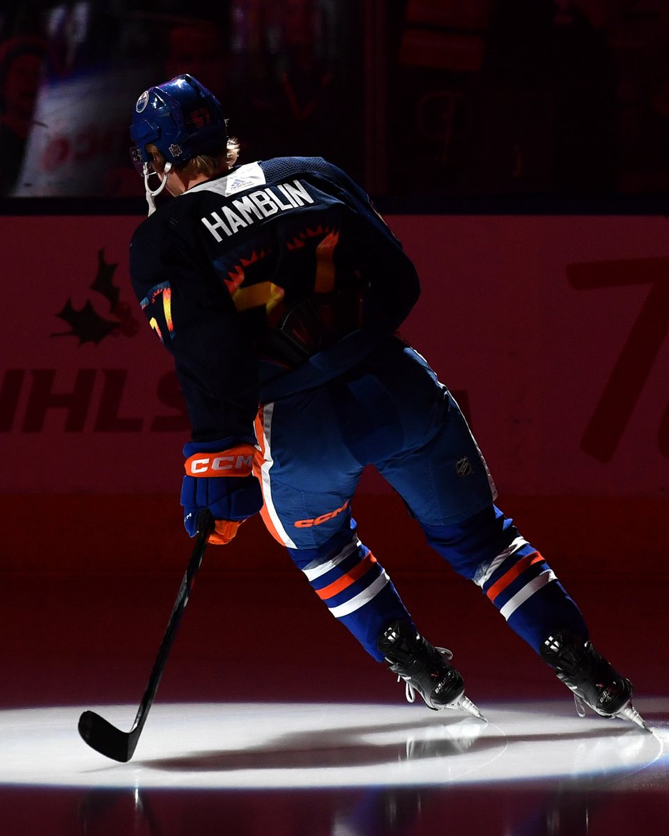 EdmontonOilers's tweet image. Take your lap, James 🤩