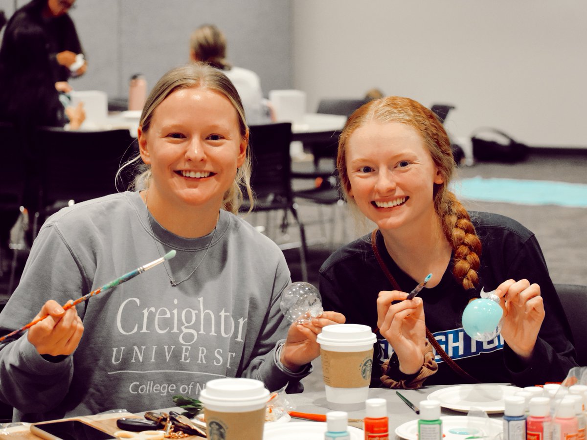 BluejayLife tweet media