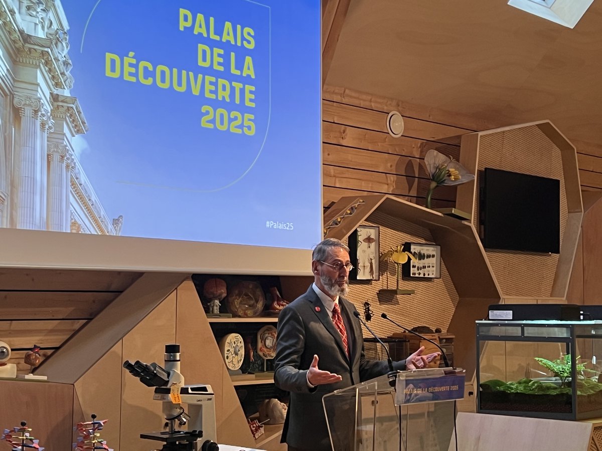 palaisdecouvert's tweet photo. Ce matin @BrunoMaquart président d’@Universcience présente à la presse, aux Étincelles du Palais de la découverte, l'offre et l'aménagement du @palaisdecouvert à sa réouverture en 2025 #Palais25 https://t.co/S1R3VQT9Rh