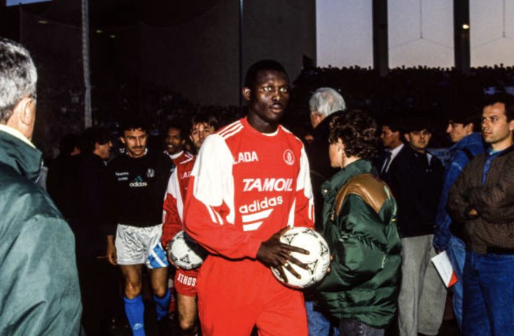 The player. The jumper. The ball. The 90s. #ASMonaco #GeorgeWeah