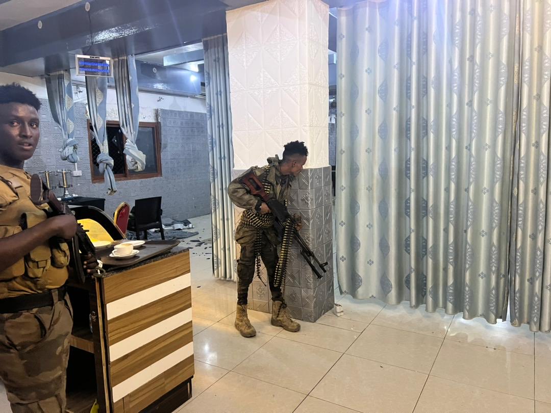 sarkhawi252's tweet photo. Libaax Qoyay bisad Ha moodin Haramacad Waligood Waa Haramacad Uun Waa Marjaca Ciidamada Ee markaste loo soo noqdo Kuwa So Afjara Argagixisada.  Kuwa Naftooda ku biimeeya Qolalka Mugdiga Qaaca iyo Qaraxyada miiran Ah.kuwa Bad baadiya Shacb iyo Madaxdaxda neceb iyo kuwa jecelba” https://t.co/NcJPoPaKuJ