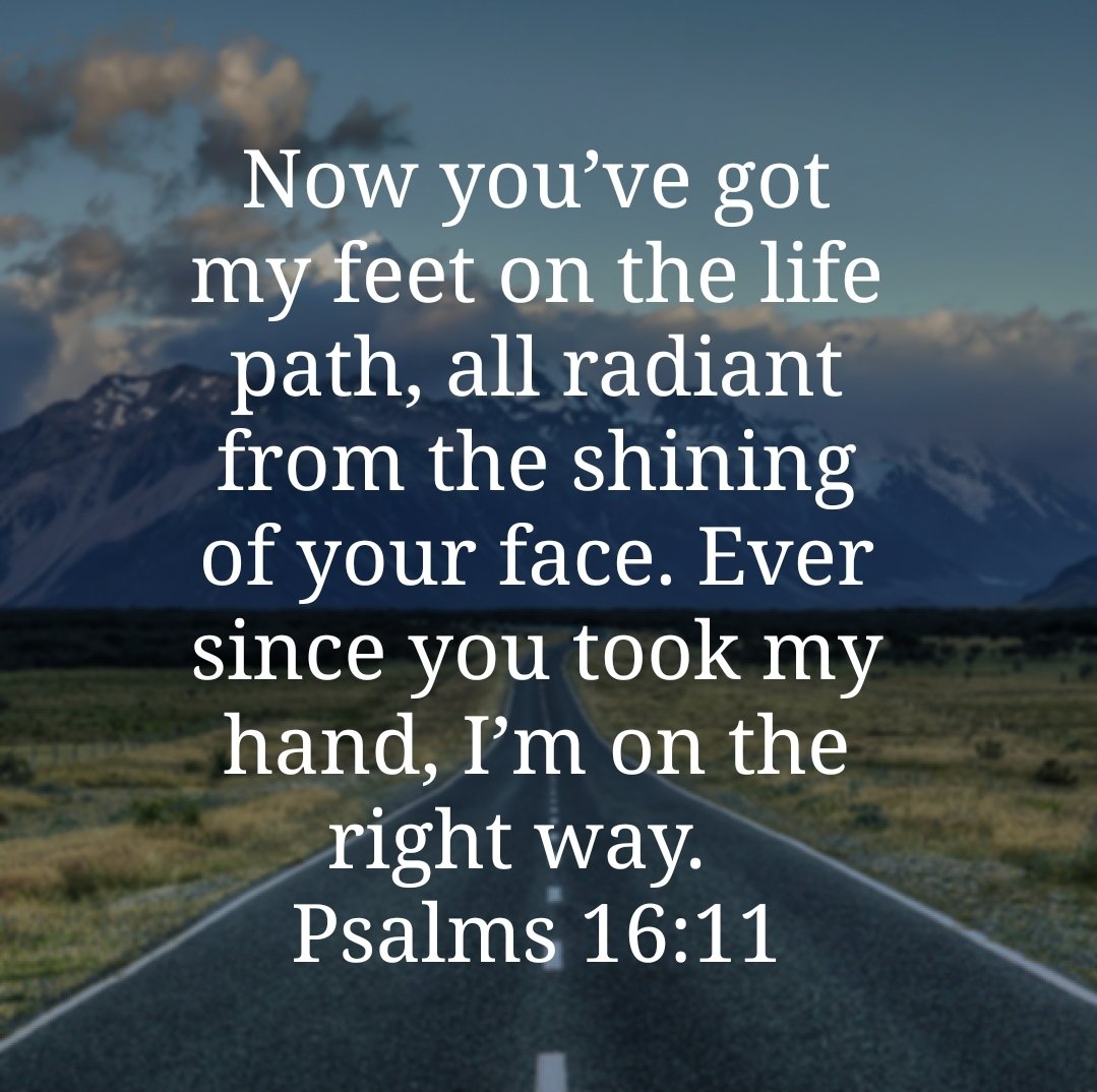 King_Osazee's tweet photo. The Holy Spirit is leading me on the right path of life. On my path, there's peace, joy, favour, and prosperity. I'm making evident progress in every area of my life. Hallelujah! 🙌🏾 https://t.co/pQt1IPEnCT