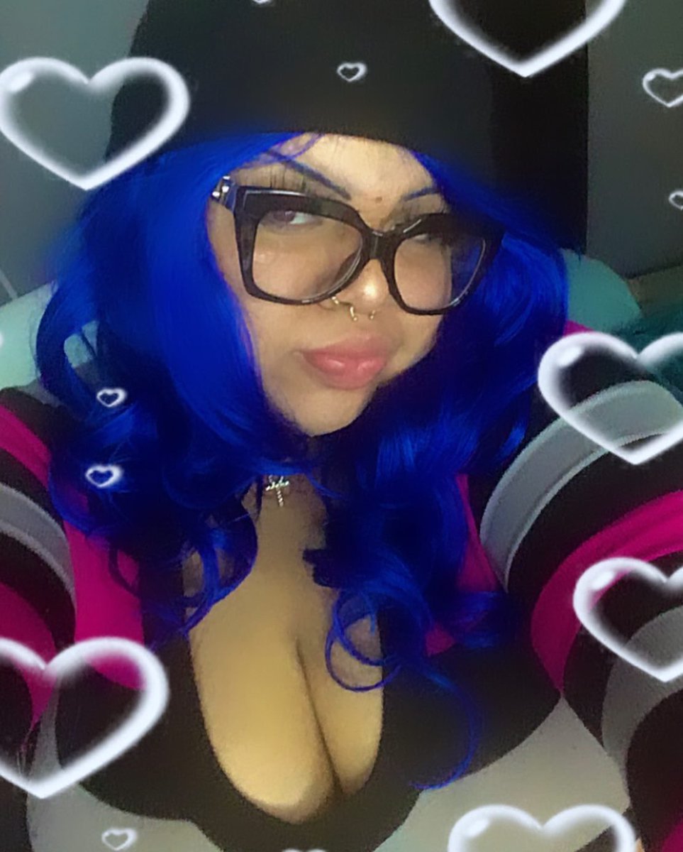 katxsin's tweet image. wish I could eat my own pussy cf