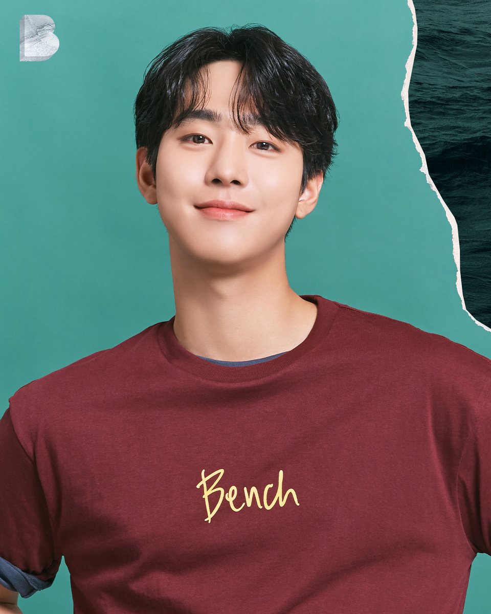 benchtm's tweet photo. Show off your pretty boy looks and stand out in this timeless tee as seen on our newest Oppa, Ahn Hyo Seop! 👦💯

#BENCHxAHNHYOSEOP
#BENCHHeritageTees https://t.co/OFJyvZwcNb