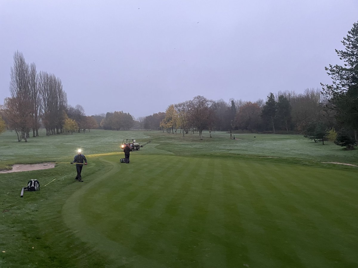 Chris Low tweet media