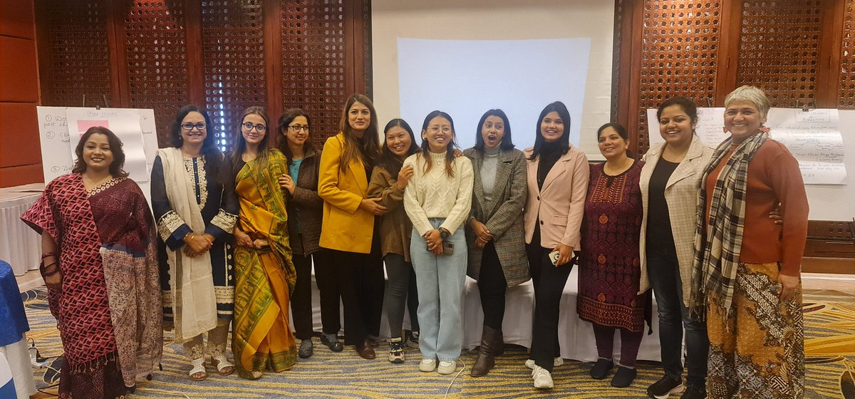 CANSouthAsia's tweet photo. #women #power in @CANSouthAsia https://t.co/zSfF0EZjb7