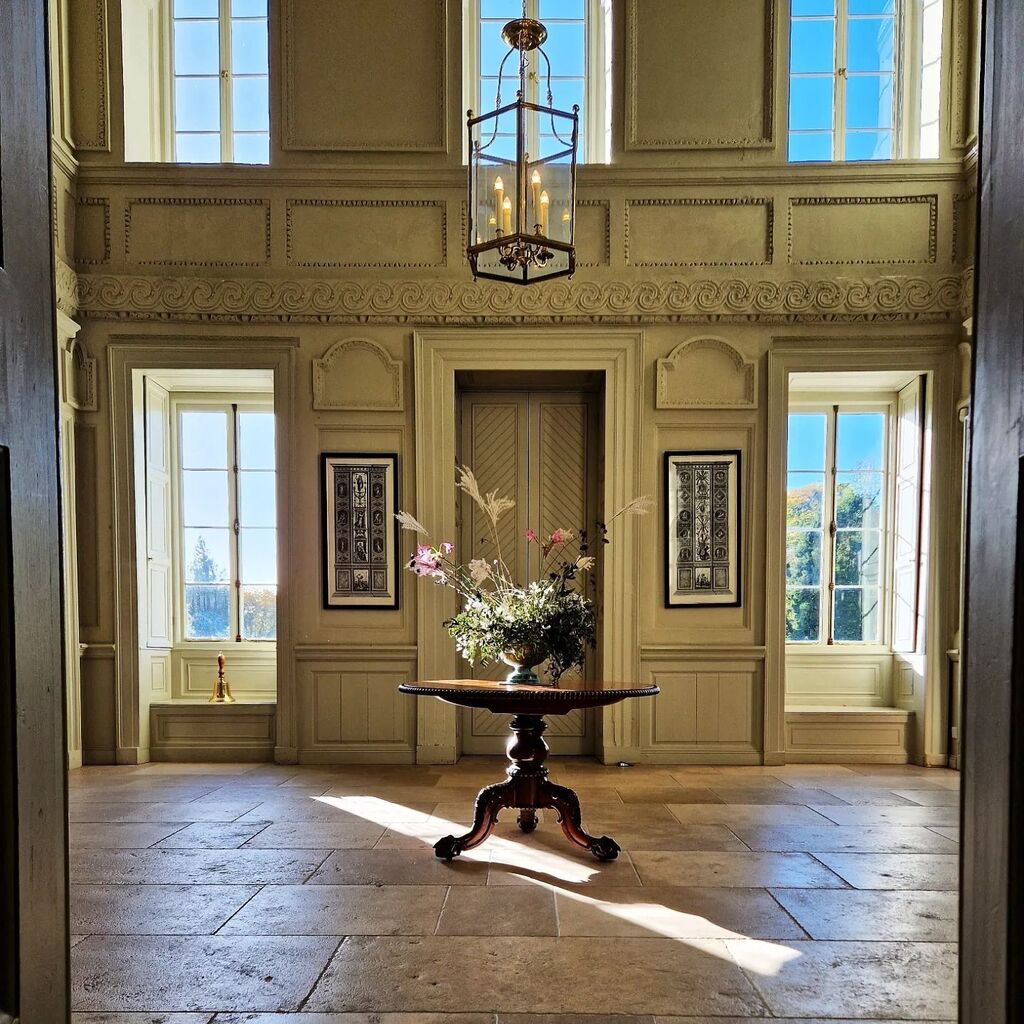 IrishAesthete's tweet photo. The Irish Aesthete is preparing to make a show of himself - literally. An exhibition of his photographs - The Irish Aesthete: Ten Years in the Making - will open later this week in Dublin at @irisharchitecturalarchive. More details over the coming days, … https://t.co/EL42HcEHo3 https://t.co/3CgfsGCbS8