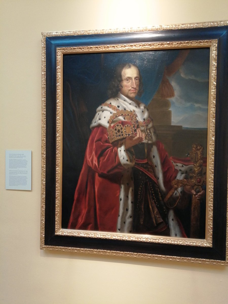 DianaTri85's tweet photo. Portraits of Elizabeth Stuart & her husband Frederick V. (King & Queen of Bohemia) & their children - permanent exhibition at Kurpfälzisches Museum in Heidelberg. #HouseofWittelsbach #houseofstuart https://t.co/OgYFIiEnVZ