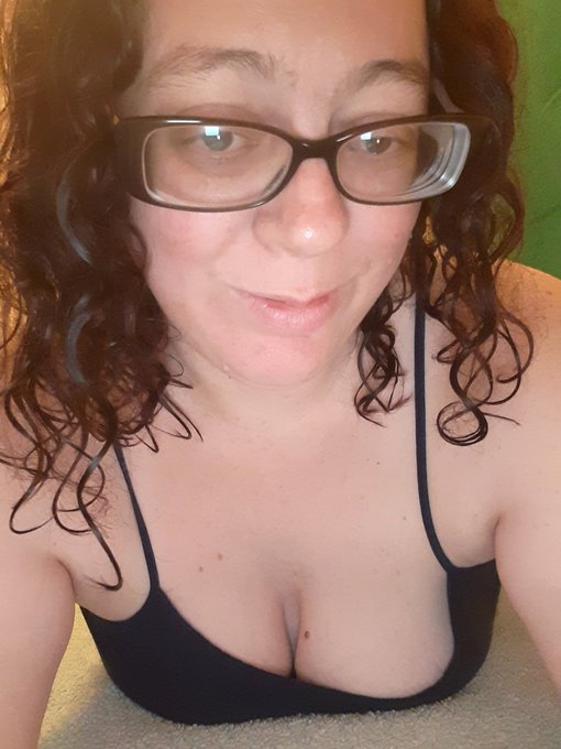 Check out the link and please help if you can rent is due in 6 hours tips greatly appreciate #Adult #Rent<a href="/tag/help"class="tags"><span>#help</span></a><a href="/tag/adult"class="tags"><span>#adult</span></a><a href="/tag/emergency"class="tags"><span>#emergency</span></a><a href="/tag/rent"class="tags"><span>#rent</span></a><a href="/tag/onlyfanspromo%20"class="tags"><span>#onlyfanspromo </span></a>