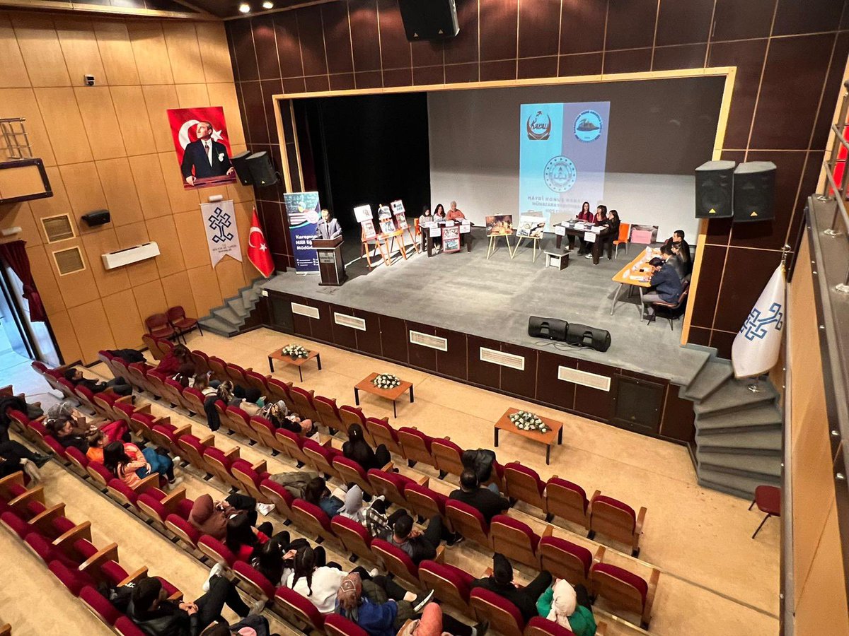 KayaliLisesi42's tweet photo. Haydi Konuş Bakalım Münazara Yarışmasından Öğrencilerimiz. Emeği geçen öğretmen ve öğrencilerimize teşekkür ederiz 💐 https://t.co/CS7kiuQhhM