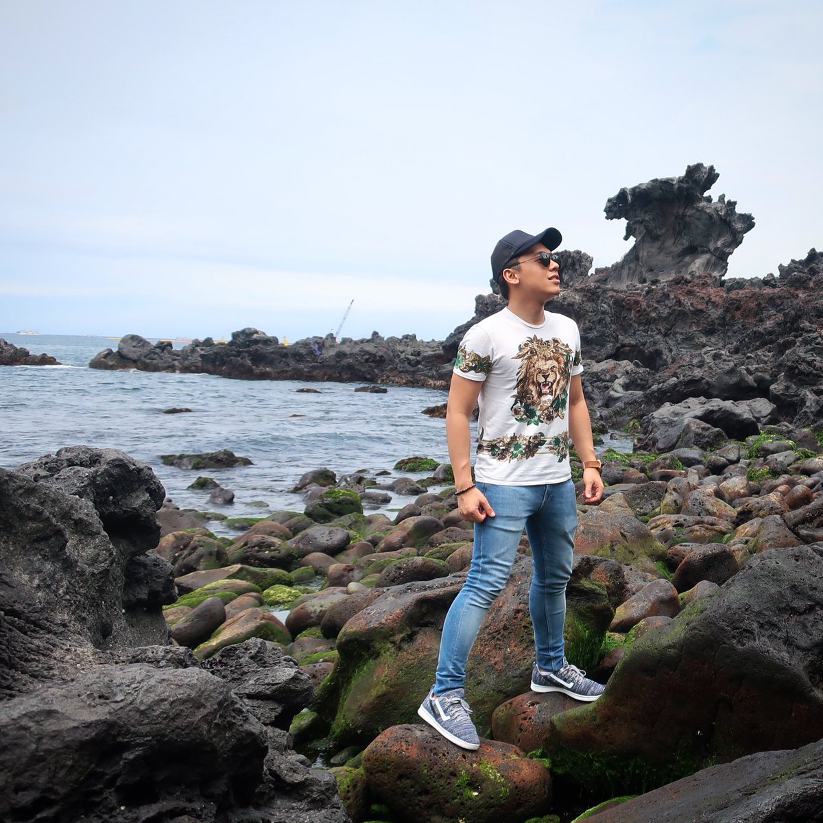 TimPavino's tweet photo. What’s our next adventure? #MakeWavesMonday 🌊🫠 https://t.co/jHJXZPBpxU