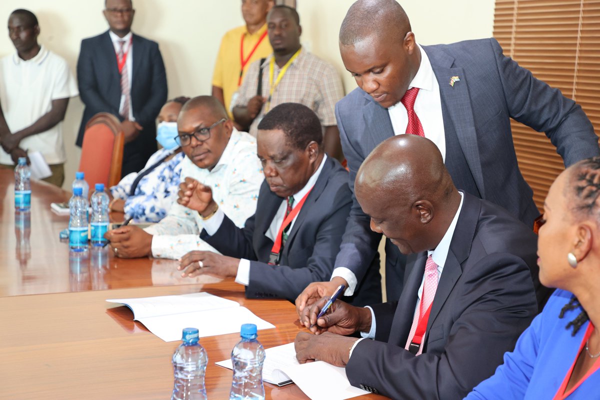 CJMarthaKoome's tweet photo. 3. The agreement will facilitate setting up of a physical and digital Legal Resource Centre for the County of Kilifi; build capacity in maintenance of a physical and digital Legal Resource Centre for the County. https://t.co/y4oNaYf63B