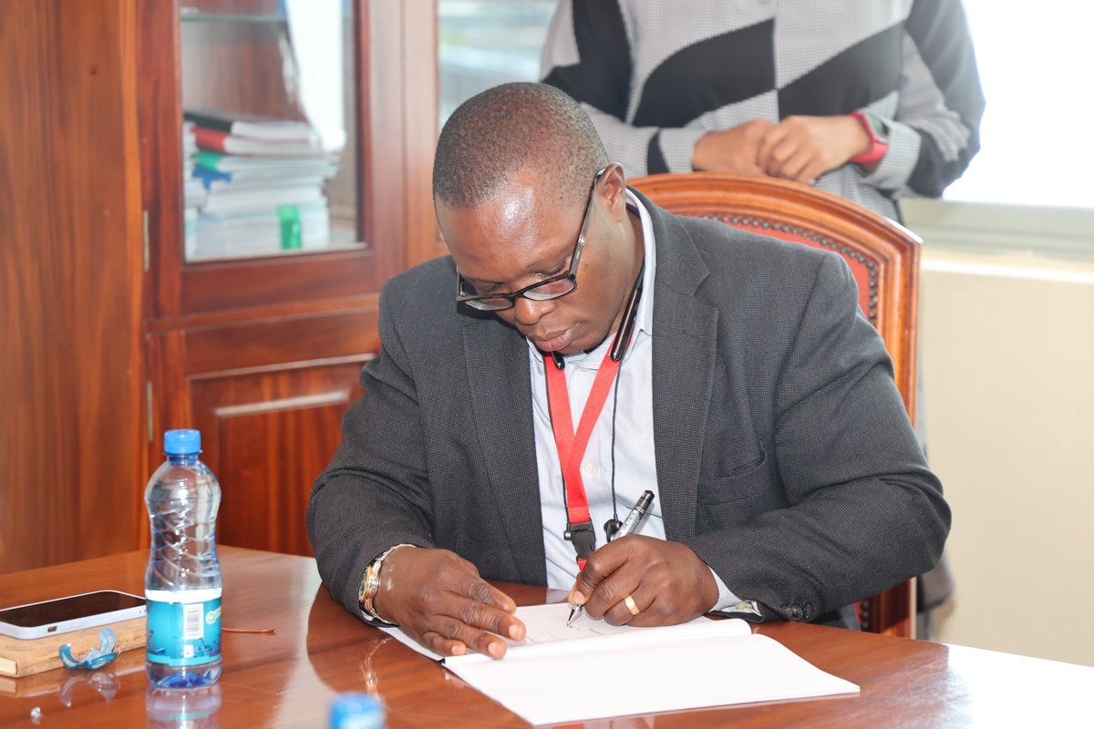 CJMarthaKoome's tweet photo. 3. The agreement will facilitate setting up of a physical and digital Legal Resource Centre for the County of Kilifi; build capacity in maintenance of a physical and digital Legal Resource Centre for the County. https://t.co/y4oNaYf63B