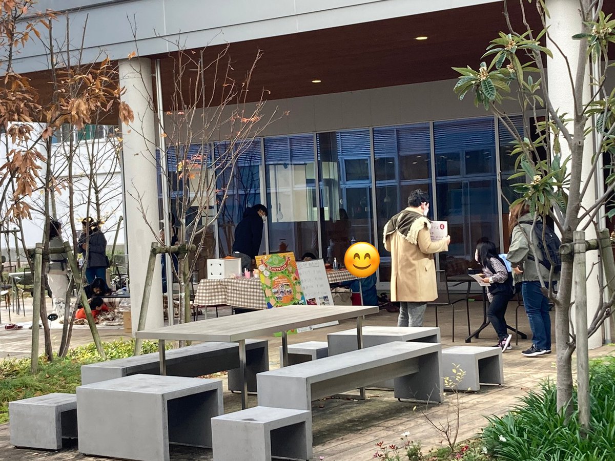 MEETS0417's tweet photo. 11月27日(日)、総曲輪レガートスクエアで行われた「まちなかサロンの文化祭」にて、スタンプラリーや体験会の受付補助をさせて頂きました。 https://t.co/KhCdmOg54U